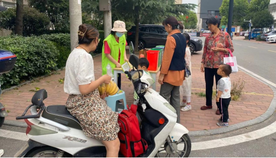 華展貓先生，智能垃圾房，生活垃圾分類收集點，設(shè)備生產(chǎn)廠家