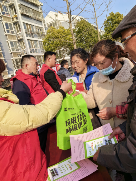 智能分類垃圾房，清潔小屋，垃圾分類收集站生產(chǎn)廠家